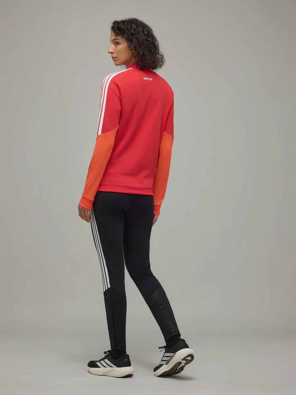 adidas Frauen Trainingsjacke - Team 26/27 - Image 4