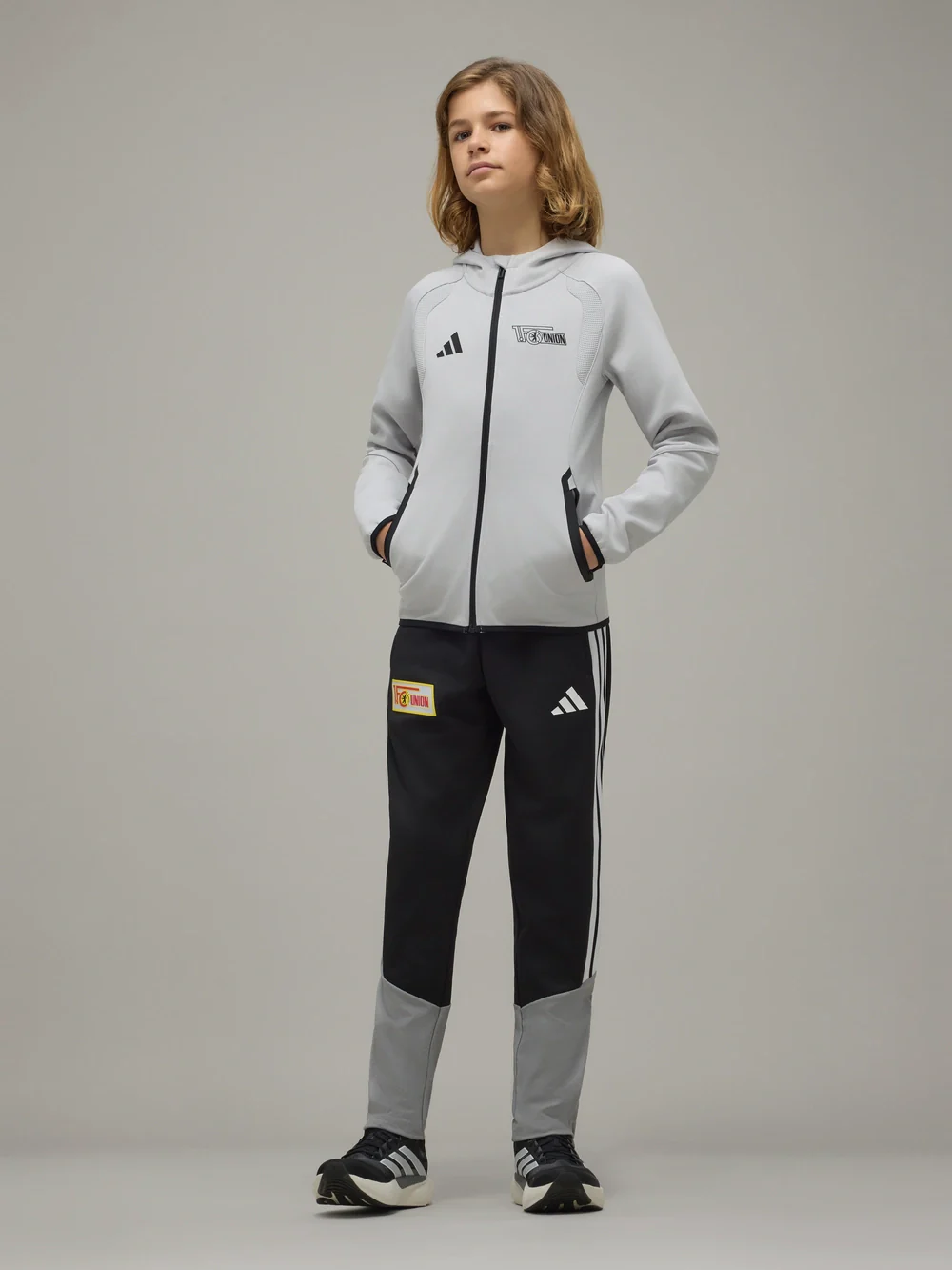 adidas Kinder Ausgehjacke - Team 26/27 - Image 3